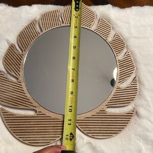Leaf Design Wall Mirror